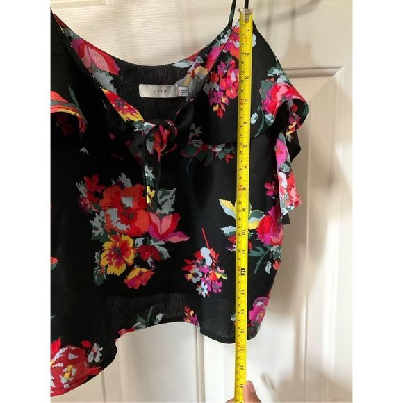 Lush Floral ☀️ Cold Shoulder Ruffle Flow Crop Top Blouse Size Medium - Picture 7 of 8